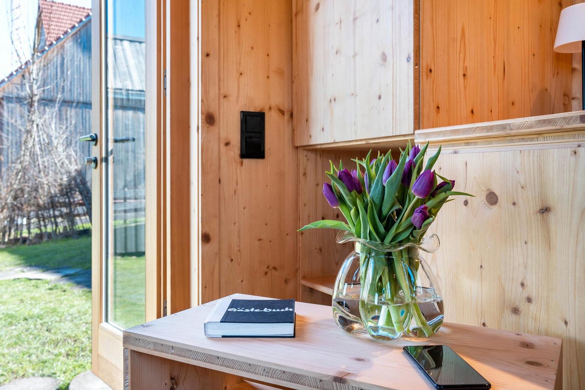 Tiny Houses Der Dorfscheune Bieselsberg Exteriér fotografie
