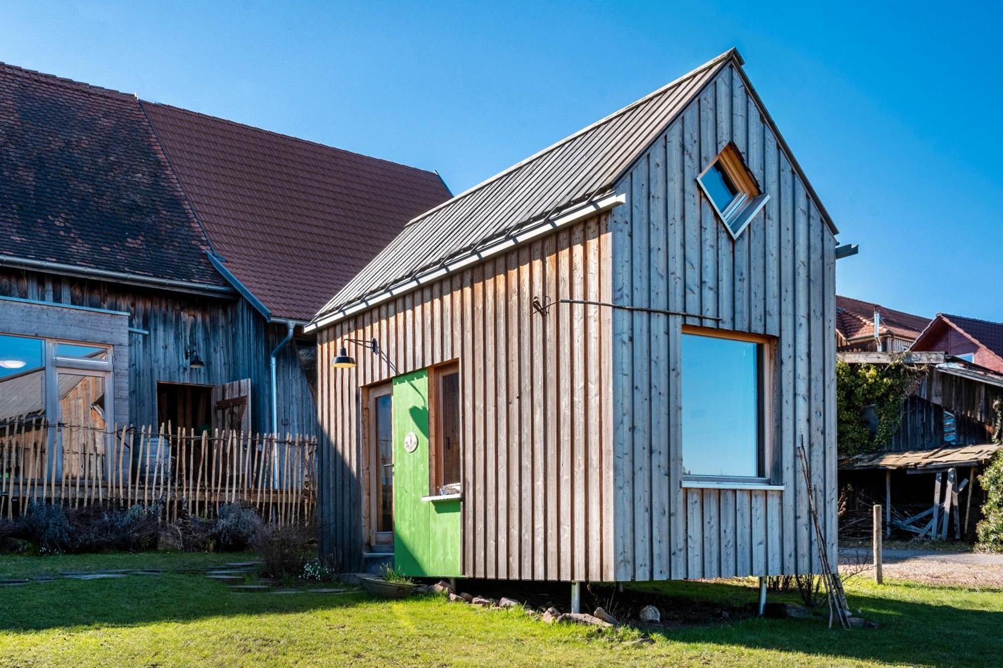 Tiny Houses Der Dorfscheune Bieselsberg Exteriér fotografie