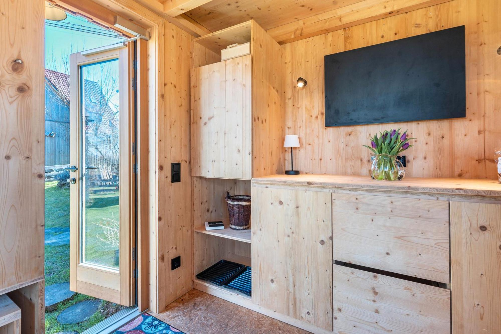 Tiny Houses Der Dorfscheune Bieselsberg Exteriér fotografie