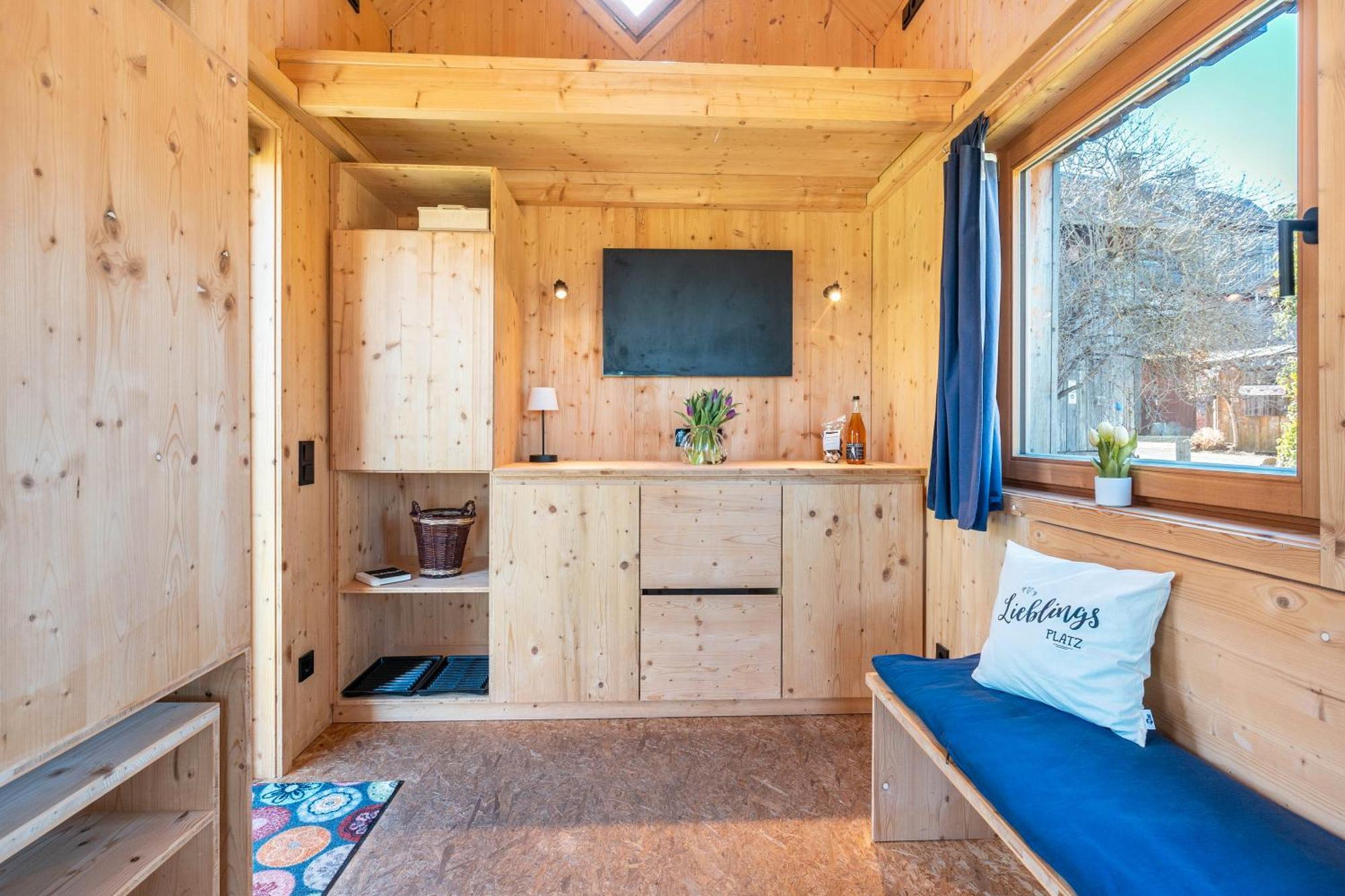 Tiny Houses Der Dorfscheune Bieselsberg Exteriér fotografie