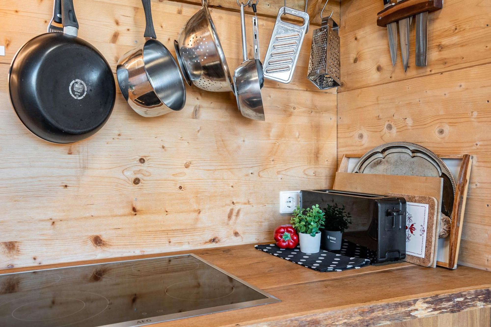 Tiny Houses Der Dorfscheune Bieselsberg Exteriér fotografie